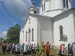 В Богучарском благочинии престольный праздник отметили сразу три прихода и одно село