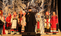 Благочинный Острогожского церковного округа поздравил зрителей и участников детского районного спектакля «Чудо Рождества»