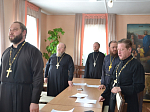 На приходе храма святого мученика Иоанна Воина города Богучар состоялось собрание благочиния