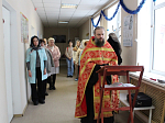 В святки в женской консультации г. Острогожска был совершен молебен