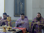В субботу первой седмицы Великого поста епископ Россошанский и Острогожский Дионисий возглавил богослужение в храме святого мученика Иоанна Воина города Богучара