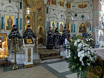 В Великую Субботу Правящий Архиерей совершил Литургию в Свято-Ильинском кафедральном соборе города Россоши