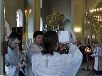 В Крещенский сочельник епископ Россошанский и Острогожский Дионисий совершил Литургию в храме Святой Живоначальной Троицы районного поселка Кантемировка