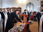 В Казанском храме поселка Каменка состоялось Таинство Елеосвящения для духовенства благочиния