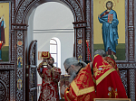 В день Радоницы Преосвященнейший епископ Дионисий совершил Литургию в Воскресенском соборе Белогорского епархиального мужского монастыря