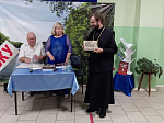Настоятель храма во имя святителя Николая Чудотворца села Бабка игумен Симон (Камнев) принял участие в презентации книги «История села Бабка»