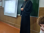 Священник побеседовал со школьниками 