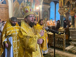 Епископ Дионисий совершил Божественную литургию в Свято-Троицком соборе Серафимо-Дивеевского монастыря с. Дивеево Нижегородской области