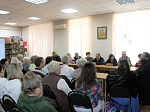 В Острогожской районной библиотеке прошла встреча с иеродиаконом Захарией (Касьяновым), приуроченная к празднику Покрова Пресвятой Богородицы