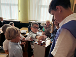 Благотворительная акция «Белый цветок» вновь объединила жителей Калачеевского церковного округа в стремлении помочь тем, кто особенно нуждается в поддержке