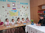 Духовное просвещение в реабилитационном центре: встреча детей со священником ко Дню славянской письменности и культуры