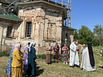 Праздничное богослужение в храме апостола Иоанна Богослова села Липчанка