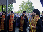 Преосвященнейший епископ Дионисий совершил Божественную литургию в Георгиевском храме села Терновое Острогожского района