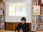Священник побеседовал с острогожскими студентами на тему семейных ценностей
