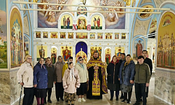 Представители Всероссийского общества инвалидов посетили храм Успения Пресвятой Богородицы города Калач и приняли участие в молебне