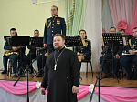 В Острогожске прошел молодежный Сретенский бал