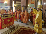 Глава Россошанской епархии возглавил служение Божественной литургии в Свято-Ильинском кафедральном соборе города Россоши