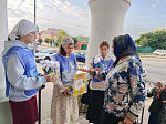 Доброта в каждом цветке: в храмах города Острогожска прошла благотворительная акция «Белый цветок»