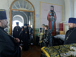 Епископ Дионисий совершил Литургию Преждеосвященных Даров в храме святителя Тихона, епископа Воронежского, Задонского чудотворца села Шубное Острогожского района