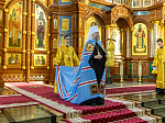 Торжественное соборное богослужение в праздник Собора Воронежских святых было совершено в Благовещенском кафедральном соборе города Воронежа