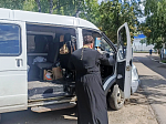 Благочинный Калачеевского церковного округа поддержал волонтеров Пригородного сельского поселения