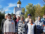 В день праздника святой мученицы Софии и ее дочерей Веры, Надежды и Любови, паломники из Богучарского благочиния побывали в Костомарово