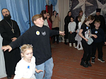 Епископ Россошанский и Острогожский Дионисий посетил Архиерейскую Рождественскую елку в драматическом театре «Рамс» города Россошь
