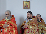 В Неделю 6-ю по Пасхе, о слепом, епископ Дионисий совершил Божественную литургию в Воскресенском соборе Белогорского мужского монастыря