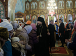В понедельник Светлой седмицы епископ Дионисий совершил Литургию в храме Покрова Пресвятой Богородицы города Павловска