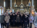 Учащиеся Воробьевской школы побывали на познавательной экскурсии в храме Архистратига Божия Михаила села Воробьевка
