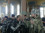 Преосвященнейший епископ Дионисий совершил в Свято-Ильинском кафедральном соборе города Россоши последнюю в этом году Литургию Преждеосвященных Даров