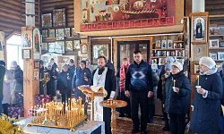 В храме Архистратига Божия Михаила села Воробьевка совершено уставное заупокойное богослужение