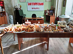 В Свято-Троицком храме р. п. Кантемировка провели благотворительную Покровскую ярмарку