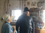 Настоятель Михайло-Архангельского поздравил с Рождеством Христовым прихожан, которые не смогли посетить праздничные богослужения