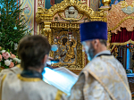 В Покровском соборе города Воронежа совершено соборное богослужение Архипастырей епархий Воронежской митрополии