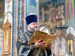 В Великий Пяток Страстной седмицы Глава Воронежской митрополии совершил совершил в Благовещенском кафедральном соборе Великую вечерню с чином изнесения Плащаницы Христа Спасителя