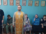 Духовная поддержка: священник посетил Кантемировский центр реабилитации и социализации