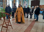Школьники побеседовали со священником в храме