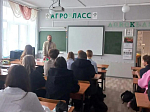 Духовно‑культурная встреча: настоятель Михайло‑Архангельского храма села Воронцовка посетил учеников сельской школы 