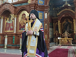 Епископ Россошанский и Острогожский Дионисий совершил молебен с акафистом святителю Тихону, Патриарху Московскому, в Благовещенском кафедральном соборе г. Воронежа