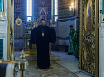 В канун праздника Входа Господня в Иерусалим Архипастырь совершил всенощное бдение в Свято-Ильинском кафедральном соборе города Россоши
