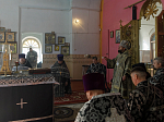 Епископ Дионисий совершил Литургию Преждеосвященных Даров в храме святителя Тихона, епископа Воронежского, Задонского чудотворца села Шубное Острогожского района