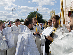 В день престольного праздника Архипастырь совершил Божественную литургию в храме Всемилостивого Спаса города Россошь