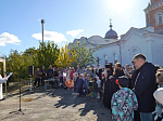 Преосвященнейший Дионисий, епископ Россошанский и Острогожский, принял участие в открытии Покровской ярмарки в городе Павловск