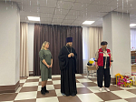 Детей из ПВР и объединения «Ежики» поздравили с Рождеством Христовым