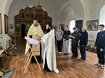 Молодежный актив Свято-Ильинского кафедрального собора города Россошь посетил храм в селе Урыв Острогожского благочиния