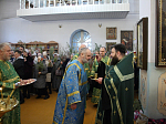 В Казанском храме Каменки молитвенно встретили Вербное воскресение
