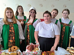 В Шубинской школе Острогожского района прошла Покровская ярмарка в поддержку СВО