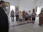 В преддверии Троицкой родительской субботы священник совершил панихиды в селах Богучарского района