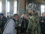 Преосвященнейший епископ Дионисий совершил в Свято-Ильинском кафедральном соборе города Россоши последнюю в этом году Литургию Преждеосвященных Даров